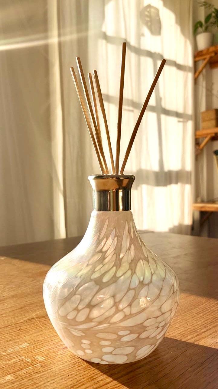 Handmade Iridescent Glass Diffuser Bottle: Artistic Home Aroma Decor