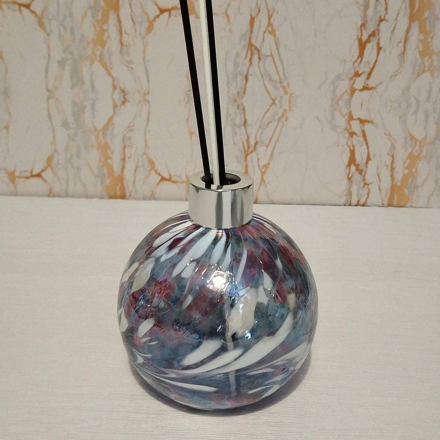 Handcrafted Iridescent Glass Diffuser Lamp with LED Light, Elegant Room Fragrance