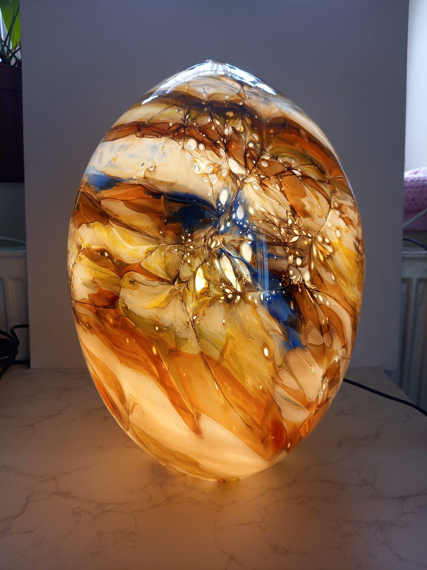 Hand Blown Dinosaur Egg Glass Lamp: Unique LED Sculpture Lamp