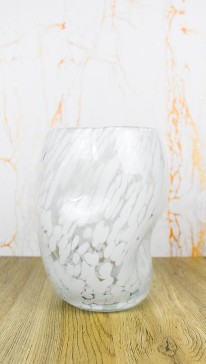 Handmade Mouth Blown Glass Vase: Elegant Home Decor (19cm)