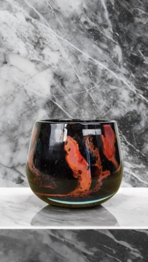 Handmade Mouth Blown Glass Vase: Elegant Home Decor (11cm)